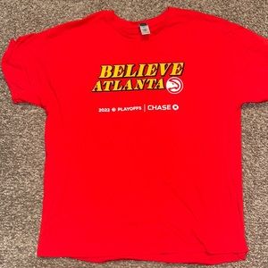 Unisex Atlanta hawks playoff T-shirt red new without tags